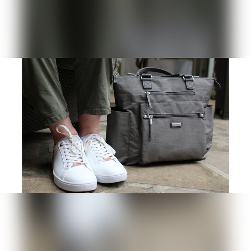 Convertible Baggallini Tote Gray Bag - Picture 3 of 6